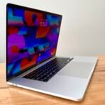 Apple Macbook Pro 16" TouchBar 2019 i9 Radeon Pro 5500M 16GB 1TB - Imagen 6