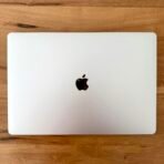 Apple Macbook Pro 16" TouchBar 2019 i9 Radeon Pro 5500M 16GB 1TB - Imagen 11